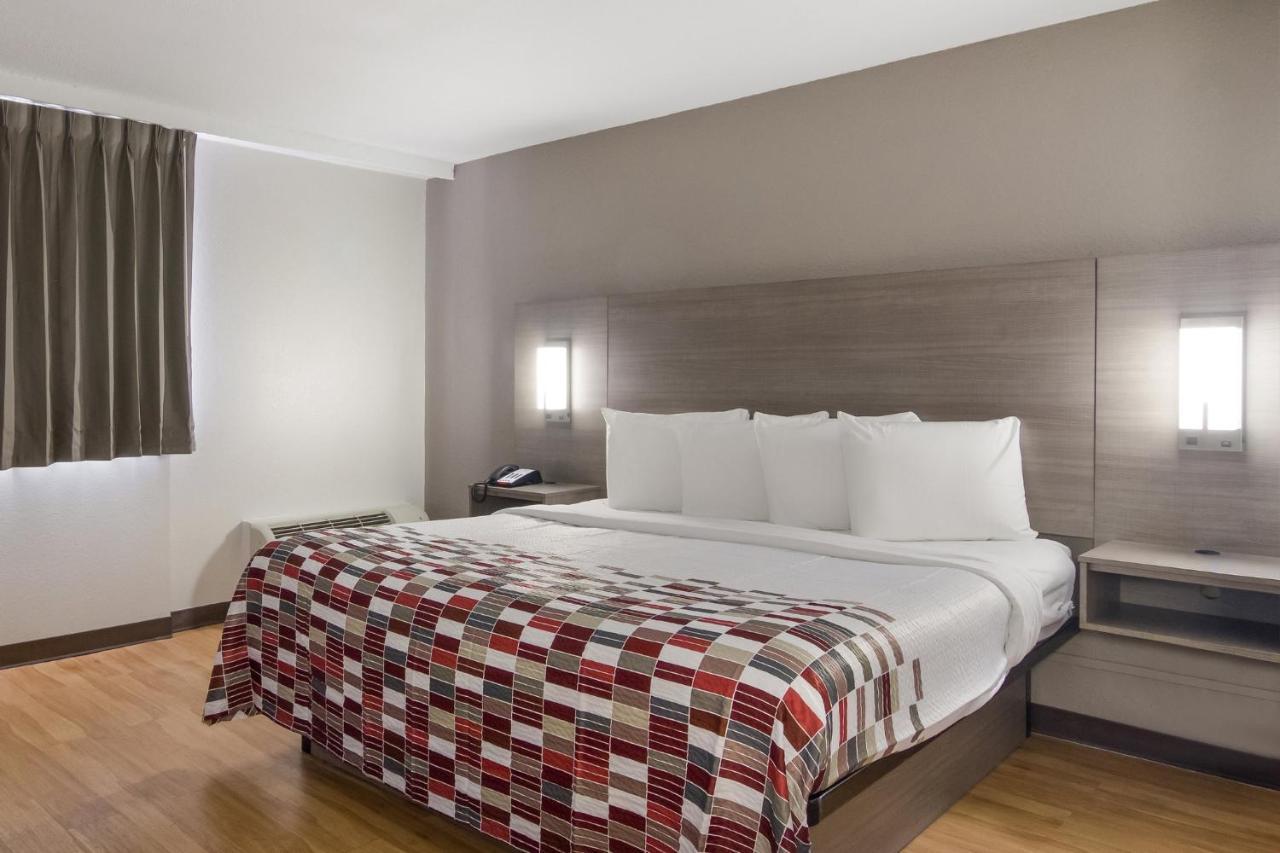 Red Roof Inn & Suites Brunswick I-95 Екстериор снимка